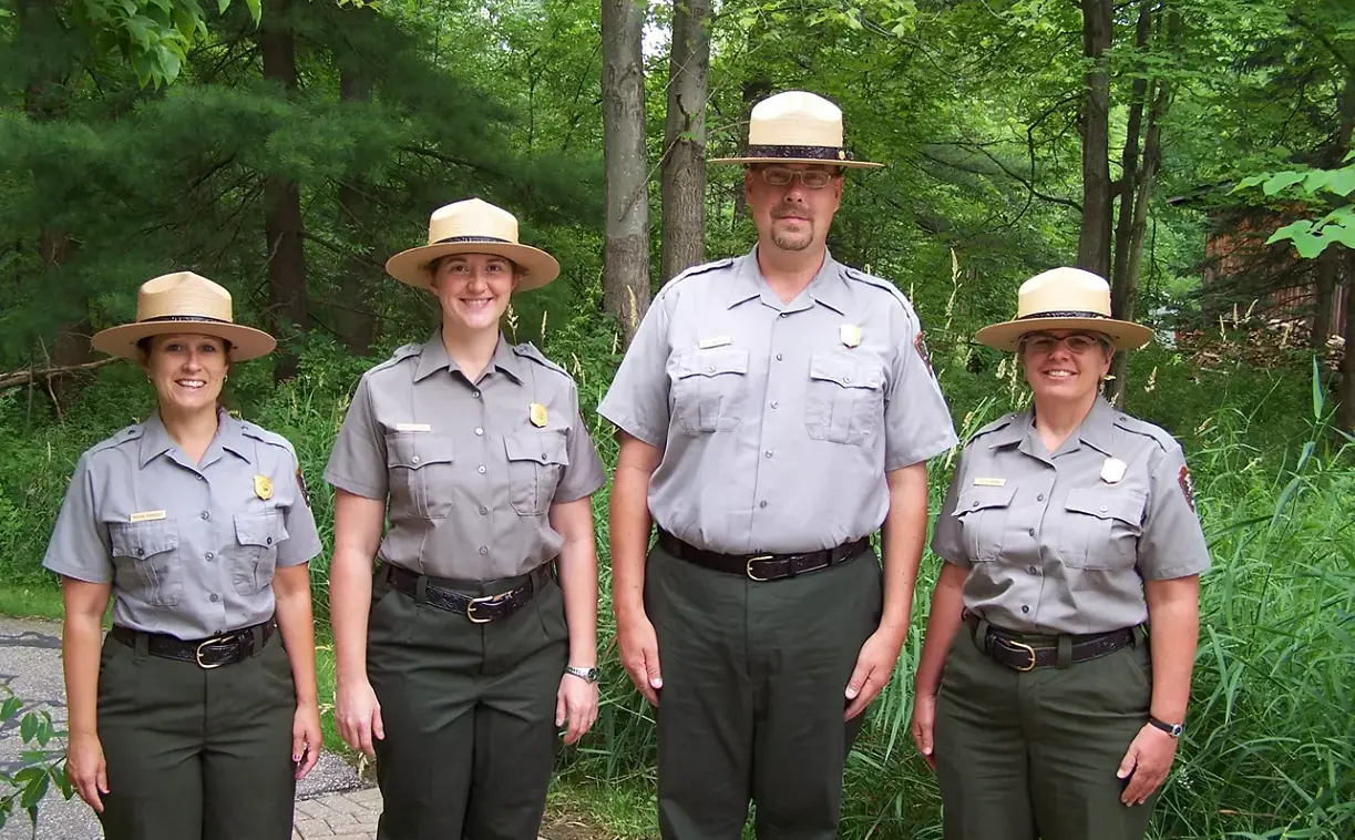 How to Become a National Park Ranger: Simple Steps Now! 1 How to Become a National Park Ranger Simple Steps Now