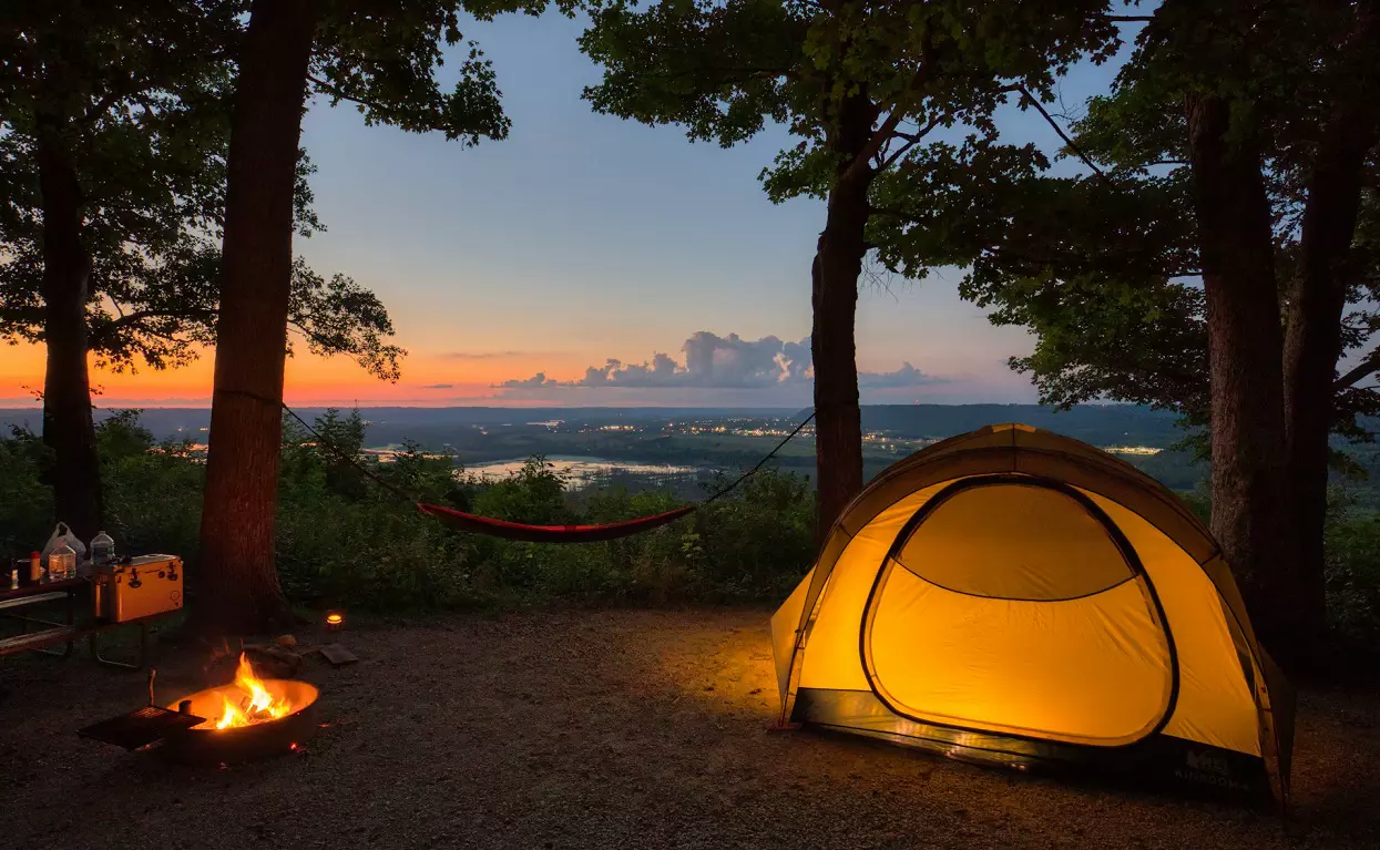 How to Camp Safely in Missouri: Summer Safety Guide for Families 1 How to Camp Safely in Missouri Summer Safety Guide for Families
