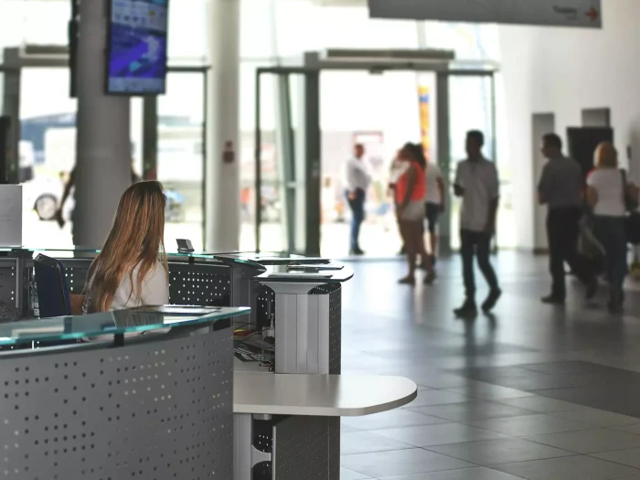 How Hotel Management Uses Email Templates for Internal Communication