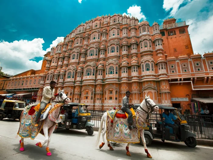 Best Tour Operators in India for a Luxury Rajasthan Tour 1 Best Tour Operators in India for a Luxury Rajasthan Tour