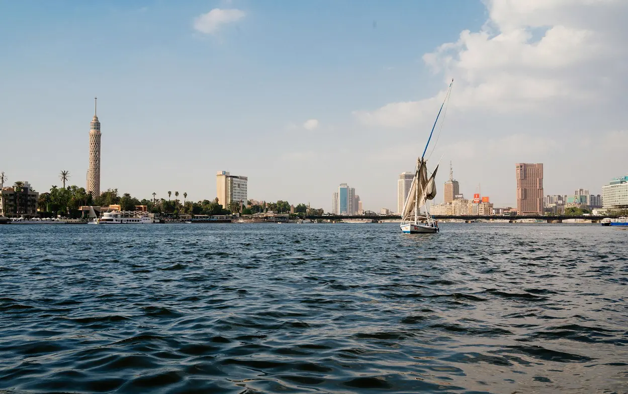 Nile Cruise Packing List: What to Pack for Your First Trip 1 Nile Cruise Itineraries Compared Choosing Your Route from Luxor to Aswan